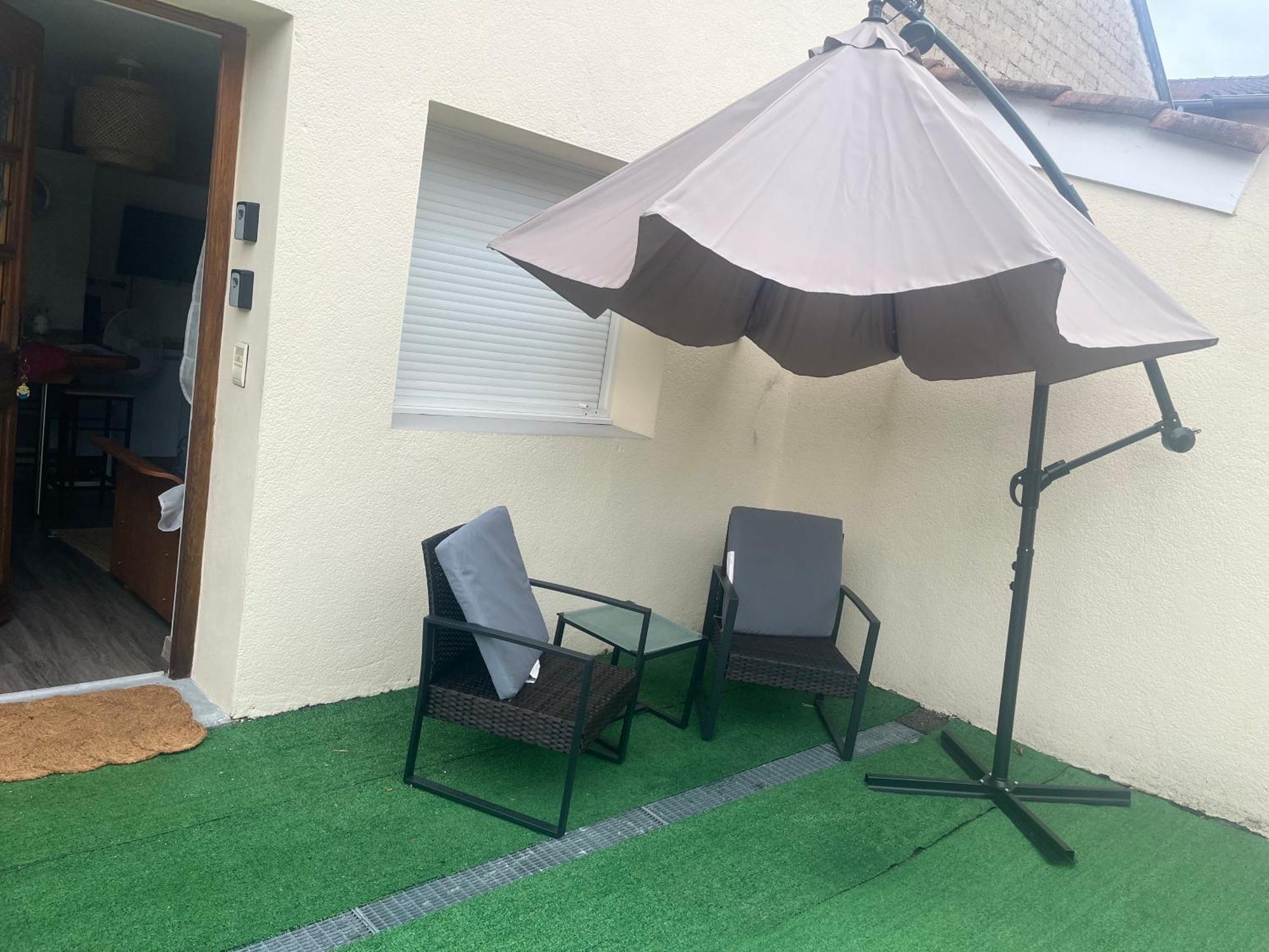 Le Petit Prince , Jolie Maisonnette Terrasse Netflix Parking Prive Jeux De Societe Bourg-en-Bresse Exterior photo